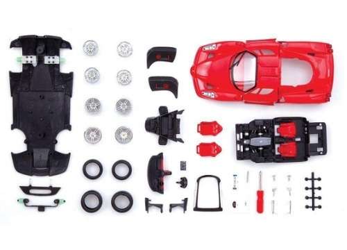 Maisto Diecast Model Car 39964 Assembly Kit Enzo Ferrari 1/24 scale new in pack