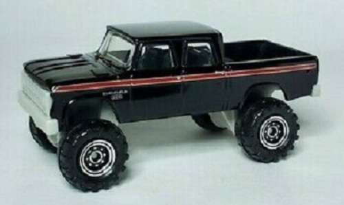 Matchbox 2020 65/100 Dodge D 200 D200 Pickup 1968 Jungle 1/64 scale