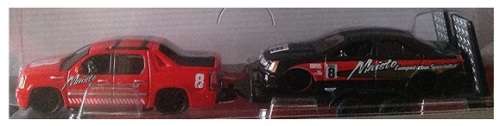 Maisto Diecast Model Car Elite Transport Cadillac Escalade EXT Pickup 2007 + STS-V 2006 on trailer