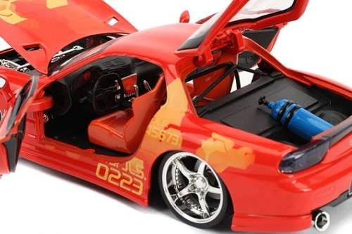 JADA Diecast Model Car Mazda RX 7 RX7 Julius Fast & Furious Movie Film TV 1/24 scale new