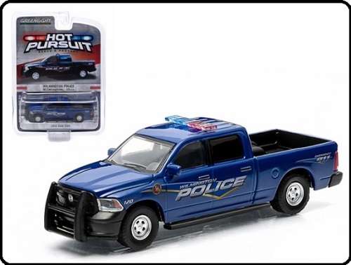 Greenlight Diecast Model Car Hot Pursuit Police Series Dodge RAM 1500 Pickup 2014 Wilmington Police