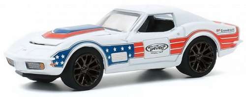 Greenlight Diecast Model Car Detroit Muscle Chevy Chevrolet Corvette 1972 `BFGoodrich` 1/64 scale