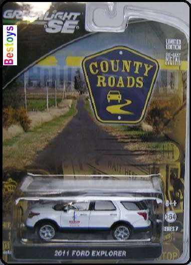 Greenlight Diecast Model Car County Roads Ford Explorer 2011 `KH Miller Construction` 1/64 scale new