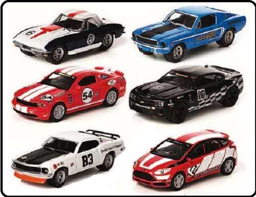 Greenlight Diecast Model Car Road Racers Ford Focus ST Racing Concept 2012 No 12 1/64 scale