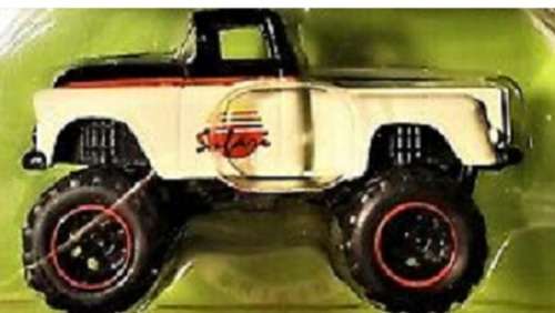 JADA Diecast Model Car Trucks Series Chevy Chevrolet Apache Stepside Pickup 1958 1/64 scale new
