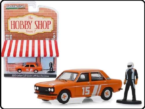 Greenlight Diecast Model Car Hobby Shop Datsun 510 Sedan 4 dr 1970 No 15  + Race driver 1/64 scale