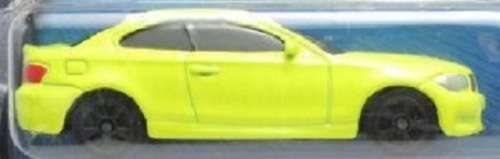 Maisto Diecast Model Car BMW 1 Series Coupe 1/64 scale