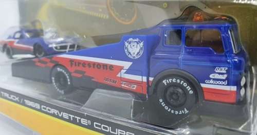 Maisto Elite Transport Ramp Recovery Truck + Chevy Chevrolet Corvette Coupe 1969 "Firestone" 1/64 s