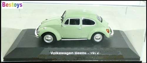 Cars of the 60`s and 70`s Diecast Model Car Collection VW Volkswagen Beetle 1972 1/43 scale new