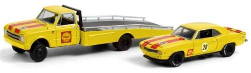 Greenlight Diecast Model Truck Chevy Chevrolet C 30 C30 Ramp Truck 1967 + Camaro 1969 `Shell` 1/64