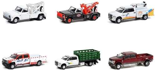 Greenlight Diecast Model Car Dually Dodge RAM 3500 2015 Crane Truck Port of Miami Tunnel 1/64 scale
