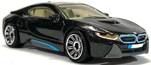 Matchbox Diecast Model Car 2018 4 / 125 BMW I 8 I8 Road Trip 1/64 scale new in pack