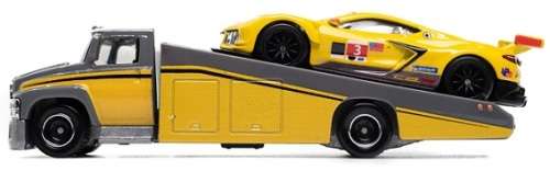 Hot Wheels Hotwheels Car Culture Team Transport Chevy Chevrolet Corvette C8 R + Carry On Truck