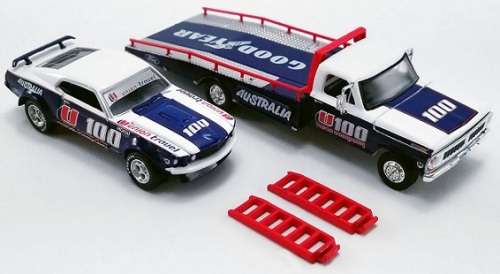 Greenlight Diecast Model Car Allan Moffat Racing Ford Mustang Trans Am 1969 + F 350 Ramp Truck U100