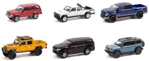 Greenlight Diecast Model Car All Terrain Chevy Chevrolet Tahoe Z 71 Z71 2021 Offroad 1/64 scale new