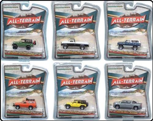 Greenlight Diecast Model Car All Terrain Chevy Chevrolet Silverado Pickup 2020 Offroad 1/64 scale