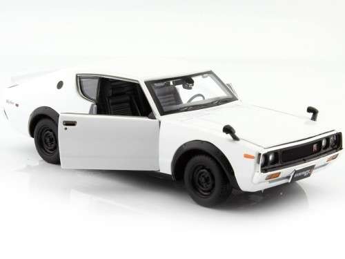 Maisto 31528 Nissan Skyline 2000 GT R KPOC110 1973 1/24 scale