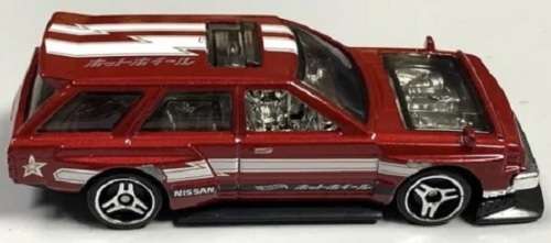 Hotwheels Hot Wheels Diecast Model Car 2023 47/250 Nisssan Maxima Drift Car J Imports 1/64 scale