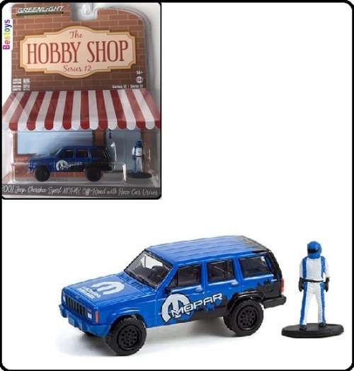 Greenlight Diecast Model Car Hobby Shop Jeep Cherokee Sport MOPAR 2001 + Race Car Driver 1/64 scale