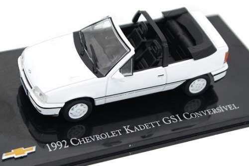 Chevy Diecast Model Car Collection Chevy Chevrolet Kadett GSI Convertible 1992 1/43 scale new in pac