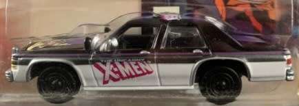 Johnny Lightning Diecast Model Car Marvel Ford Crown Victoria X-Men X Men 1/64 scale new in pack