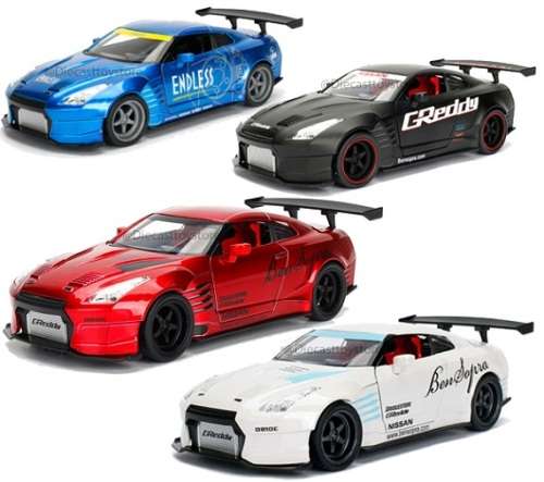 JADA Diecast Model Car 98569 Japan JDM Tuners Nissan GT-R GTR R35 Ben Sopra 2009 `GReddy` 1/24 scale
