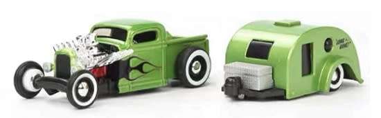 Maisto Diecast Model Car Tow & Go Chevy Chevrolet Pickup 1936 + Traveler Trailer Camper 1/64 scale