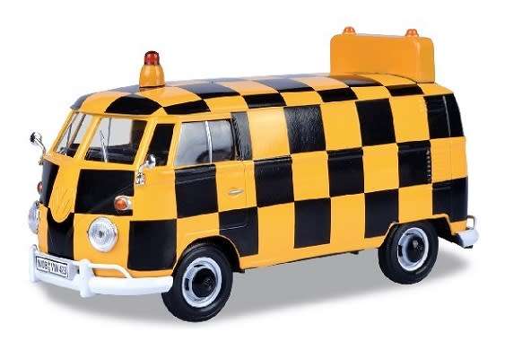 Motormax Motor Max 79550 VW Volkswagen Kombi T 1 T1 Panelvan Airport "Follow Me" 1/24 scale