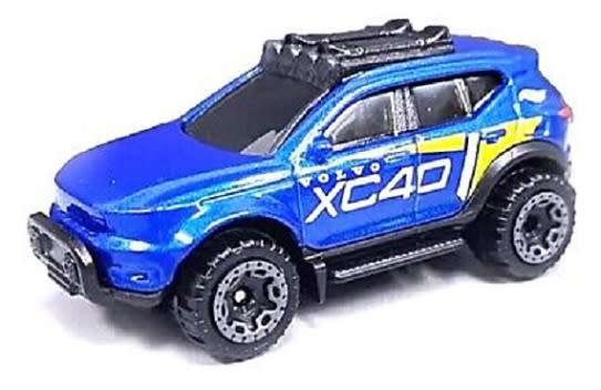 Hotwheels Hot Wheels Diecast Model Car 2024 14/250  Volvo XC 40 XC40 Recharge Green Speed 1/64 scale