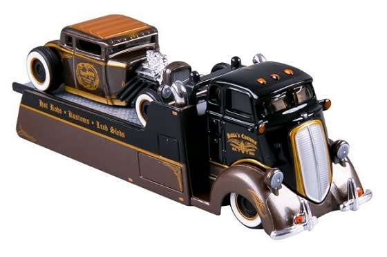 Maisto Elite Transport COE Flatbed Recovery Truck + Ford Model A 1929 `Pablo`s Customs` 1/64 scale