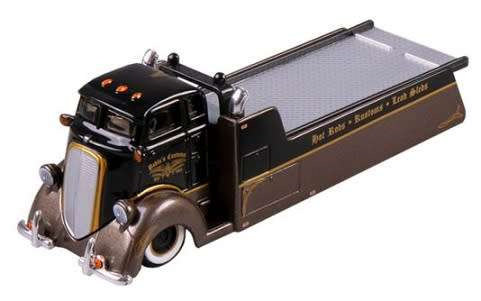 Maisto Elite Transport COE Flatbed Recovery Truck + Ford Model A 1929 `Pablo`s Customs` 1/64 scale