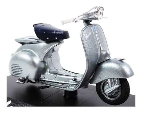 Vespa Piaggio Diecast Model Scooter Collection 150 1957 1/18 scale