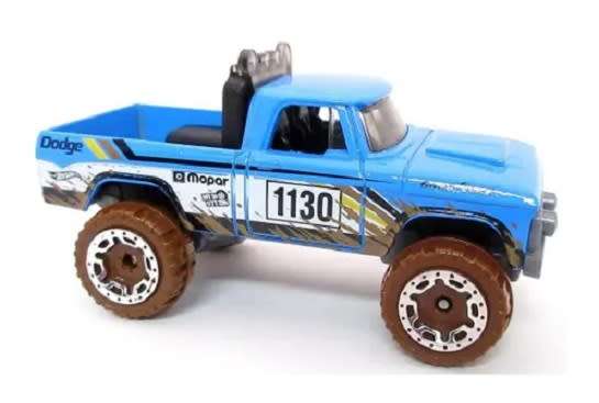 Hotwheels Hot Wheels Diecast Model Car 2023 161/250 Dodge Power Wagon 1970 No 1130 Mud Studs 1/64 sc
