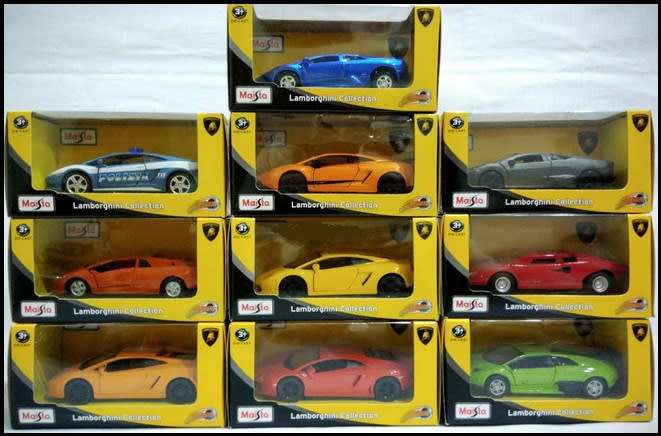 Maisto Diecast Model Car Lamborghini Series Aventador LP 700 4 1/36 scale