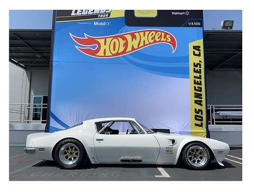 Hotwheels Hot Wheels Diecast Model Car First Ed 2022 1/250 Pontiac Firebird 1970 Dream Garage 1/64 s