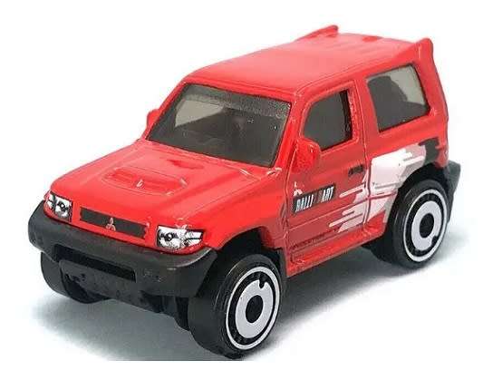 Hotwheels Hot Wheels Diecast Model Car 2023 175/250 Mitsubishi Pajero Evolution Mud Studs 1/64 scale