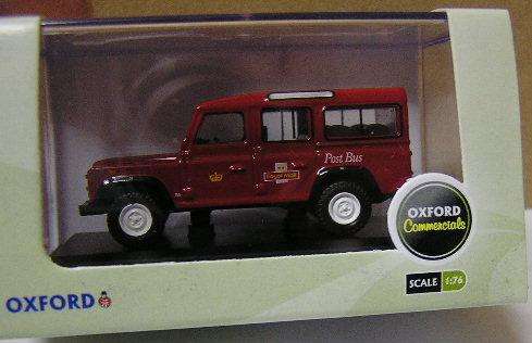 Oxford Diecast Model Car DEF002 , Land Rover Defender 110 "Royal Mail" , OO 1/76 railway scale , new