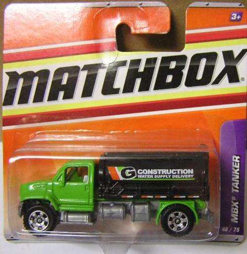 Matchbox Diecast Model Car No 48 / 75 MBX Tanker Truck "Construction" 2009 on card new in pack