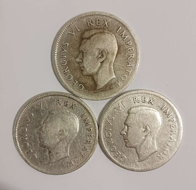 2 shilling set, 80% silver.