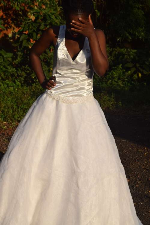 Wedding dresses size 12dress+veil