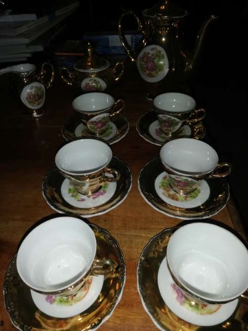 Porcelain Tea Set