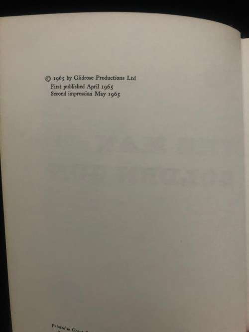 The Man With The Golden Gun - Ian Fleming