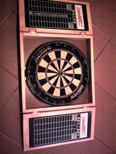 Dartboard with wooden case