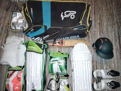 Cricket Kit/Equipment