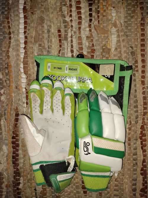 Cricket Kit/Equipment
