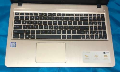 ASUS VIVOBOOK X540UA