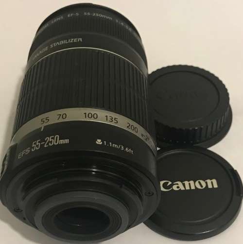 CANON LENS EF-S 55-250mm IMAGE STABLIZER IN GOOD WORKING CONDITION