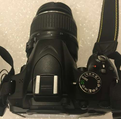 NIKON D3200 DSLR CAMERA WITH 18-55 LENS IN EXCELLENT WORKING CONDITION