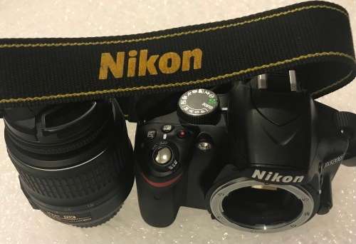 NIKON D3200 DSLR CAMERA WITH 18-55 LENS IN EXCELLENT WORKING CONDITION