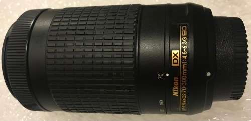 NIKON DX LENS AF 70-300 4.5-6.3G ED IN GOOD WORKING CONDITION